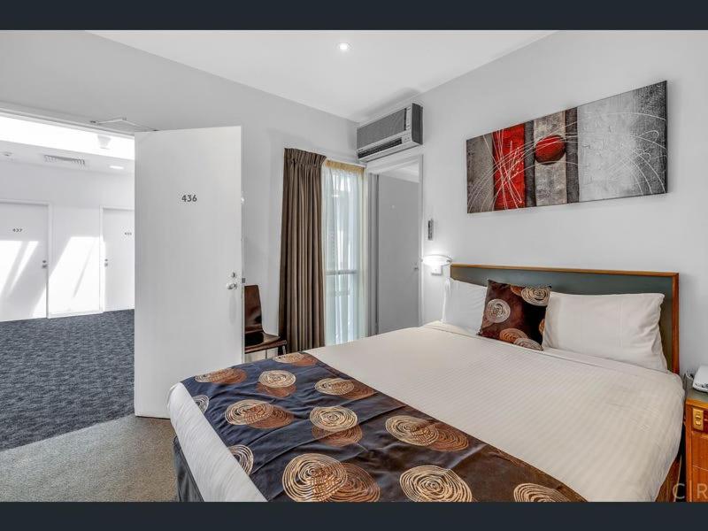 Studio 436/247 Gouger In The City Ex Hotel Room Adelaide Luaran gambar
